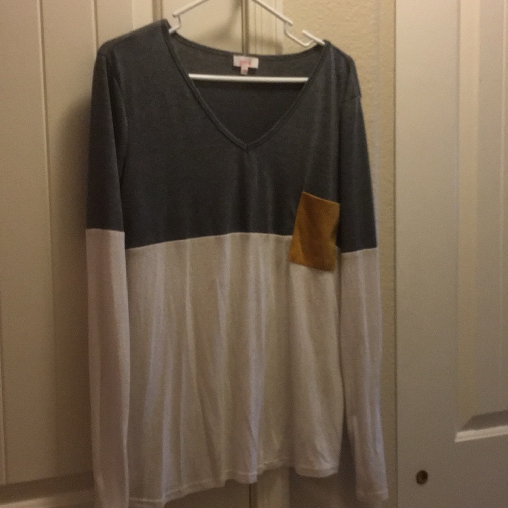 Pixley white and gray long sleeve shirt